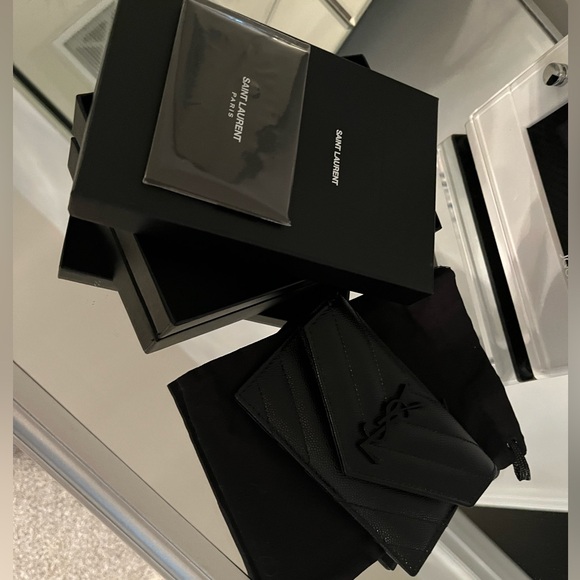 Authentic YSL Grain de Poudre Tech Cardholder - Picture 9 of 11